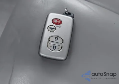 2009 Toyota Camry Hybrid z USA, uszkodzony, nr VIN 4T1BB46KX9U072912